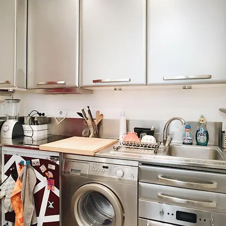 Apartment Hostnfly - Lovely Flat Next To Saint Lazare *
